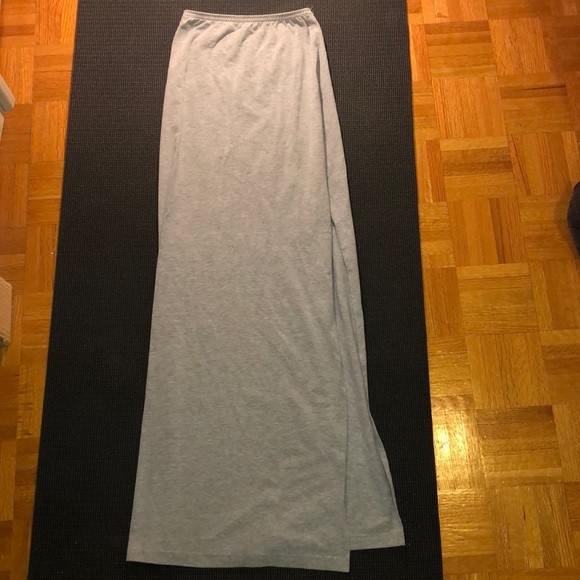 American apparel maxi skirt with split size XS - Picture 3 of 4